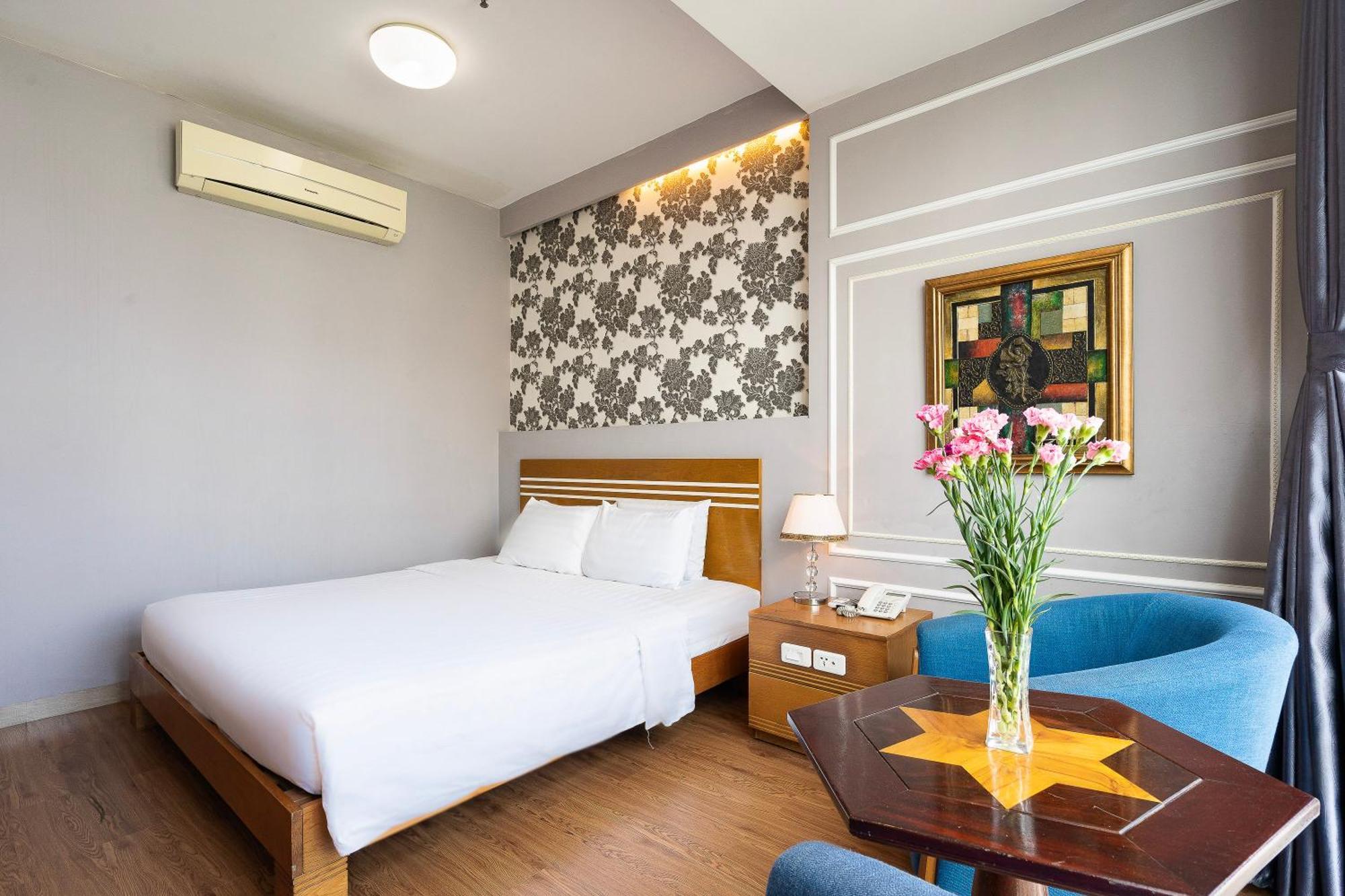 Lucky Star Hotel 266 De Tham Хошимин Экстерьер фото